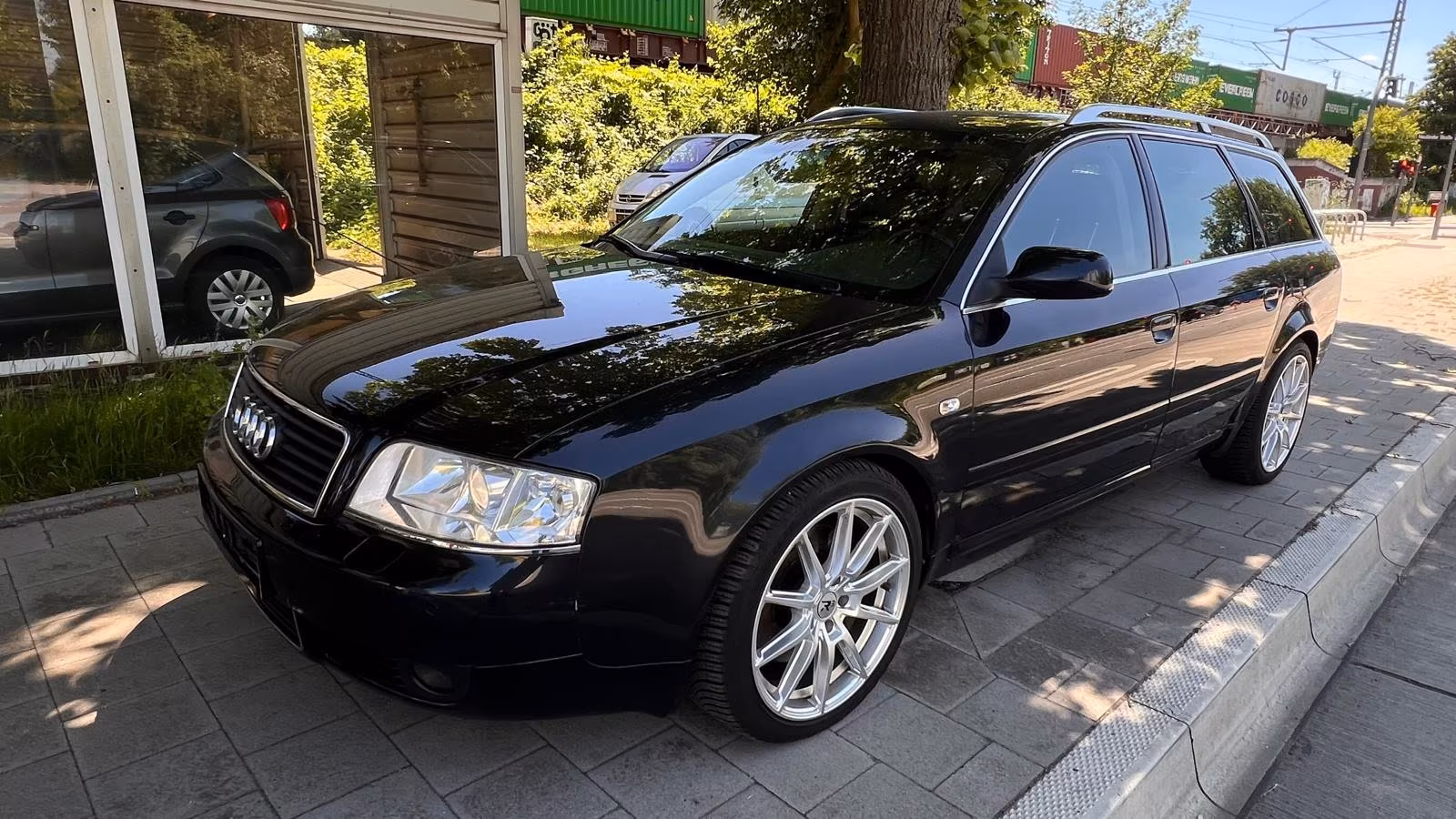 Audi A6 2,5 TDI Avant Autom-Leder-Alu-Tempom-Navi-Ahk