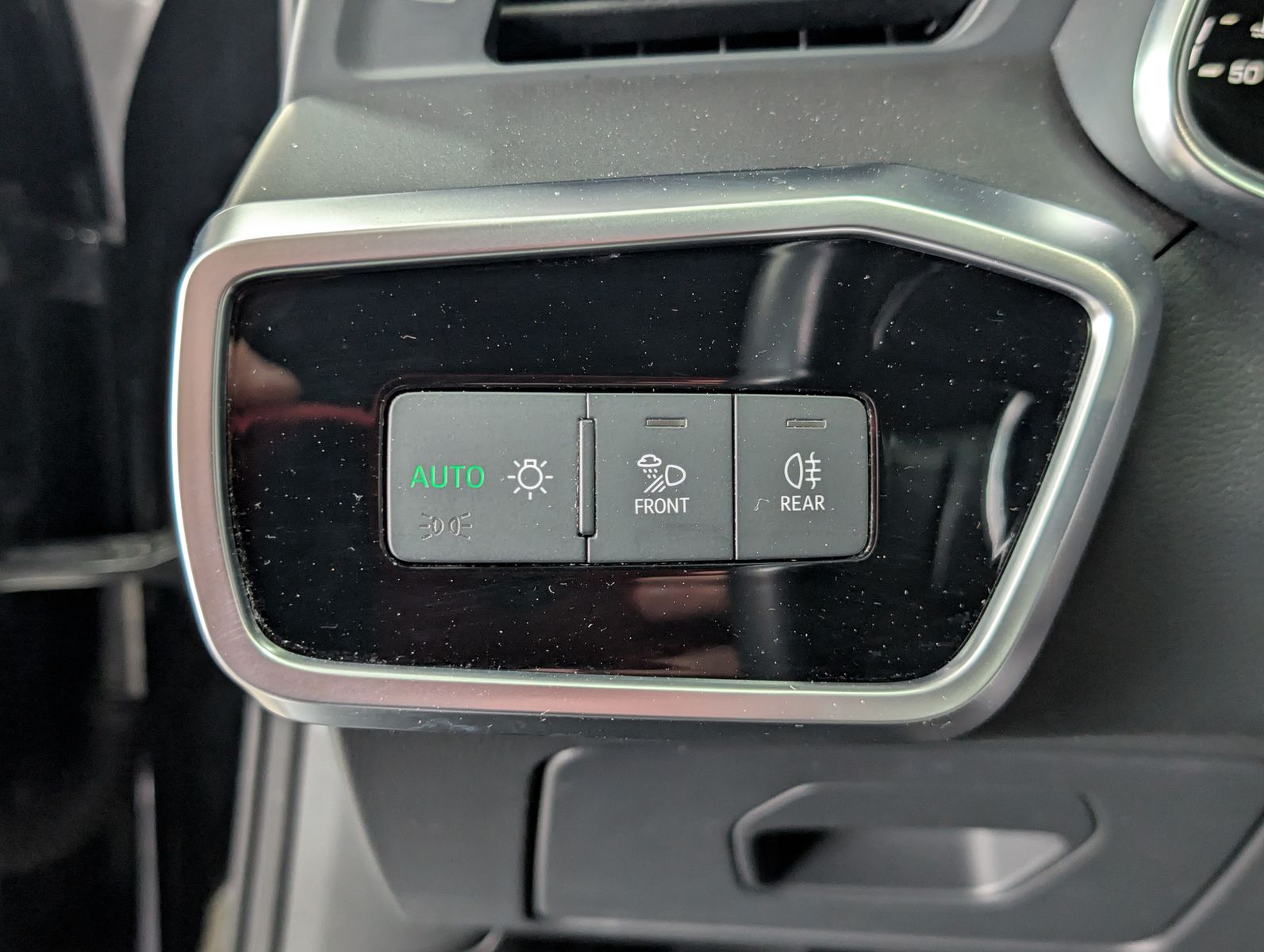 Fahrzeugabbildung Audi A6 Lim 40 TDI S-Tronic MHEV AHK VIRT SHZ KAM LED