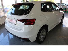 Fahrzeugabbildung Skoda Fabia Ambition 1.0 Apple CarPlay,Android Auto,Wi