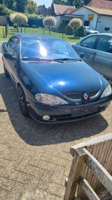 Renault Megane 1 Cabrio  1.6 16v 107ps - Renault Megane aus 2002: Cabrio