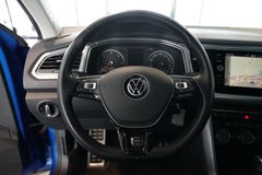 VW T-Roc 2.0 TDI Active | Navi | App | ACC | AHK VW T-Roc 2.0 TDI Active | Navi | App | ACC | AHK