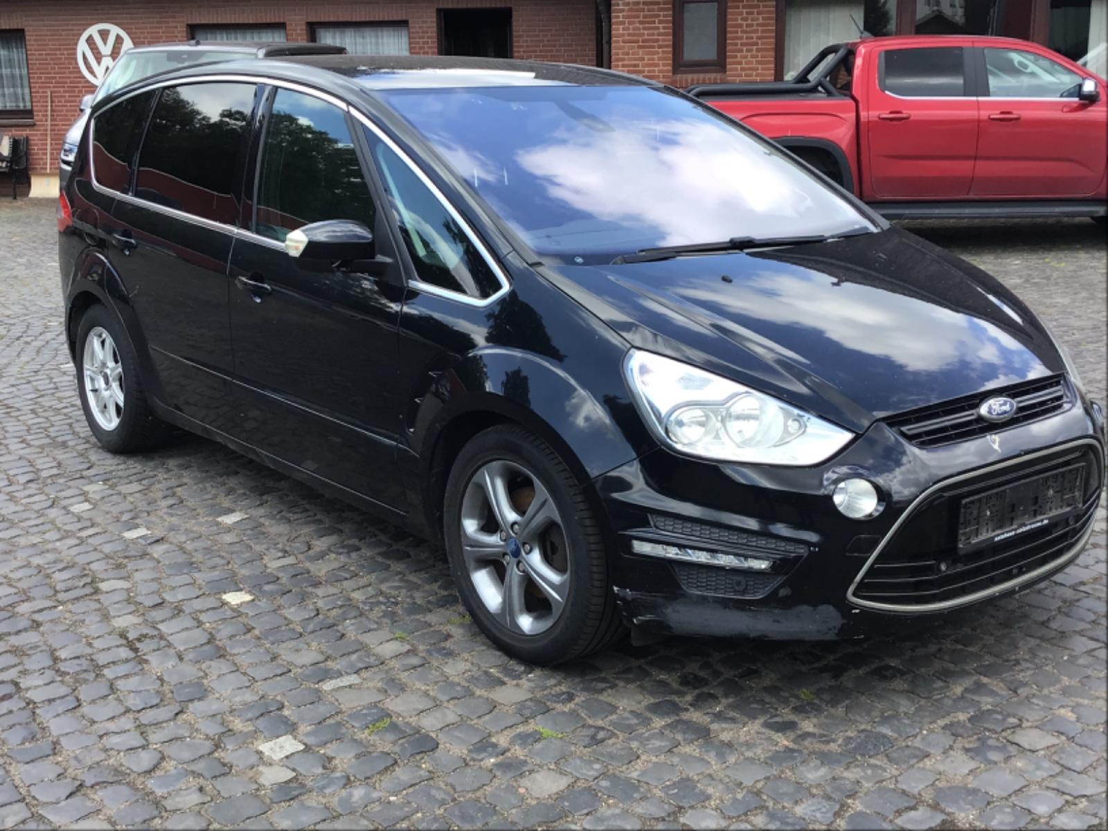 Ford S-Max S-MAX Titanium