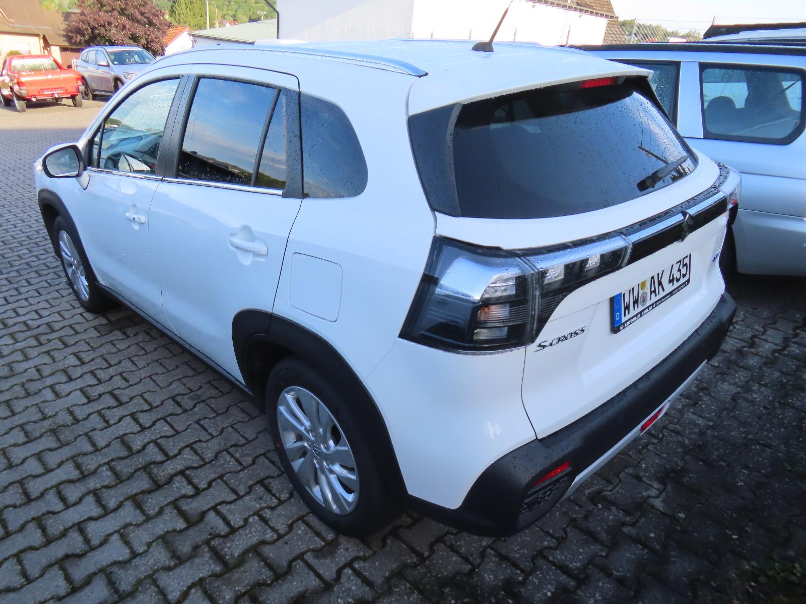 Suzuki S-Cross 1.4 BOOSTERJET Hybrid Comfort AT