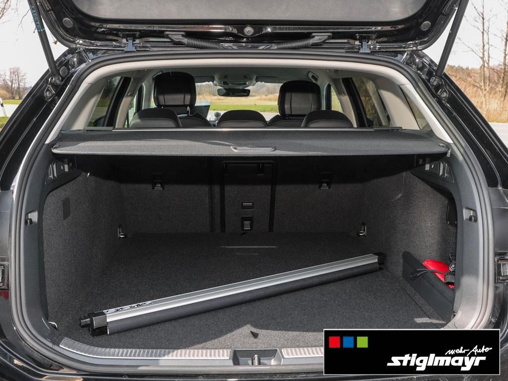 Volkswagen Passat - Bild 13