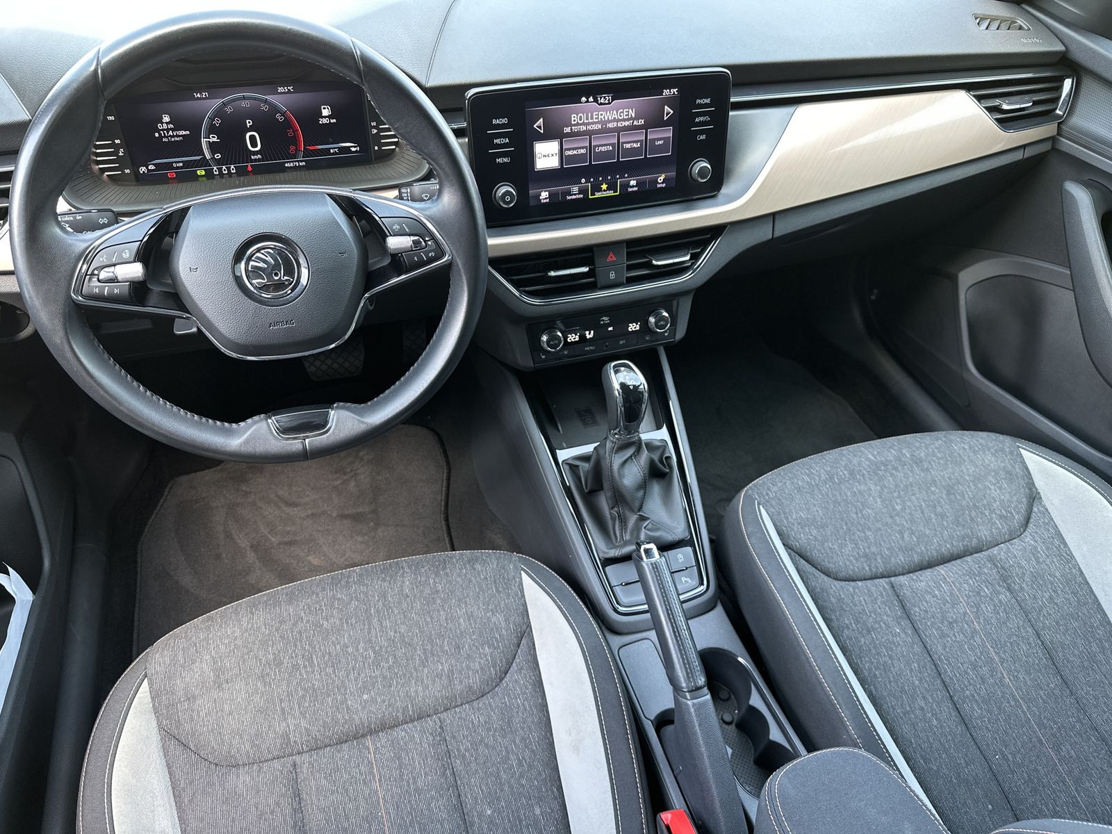 Fahrzeugabbildung SKODA Scala 1.5 TSI DSG Style LED+ACC+KAMERA+SHZ+CARPL