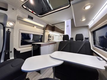 Westfalia Columbus 600 D 140PS 8G Schlafdach SOLAR SKYVIEW