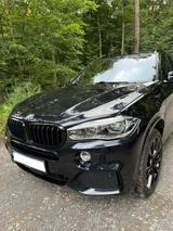 BMW X5 xDrive40d  - BMW X5 in Bonn