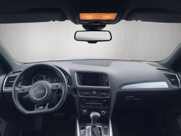 Audi Q5 - 11