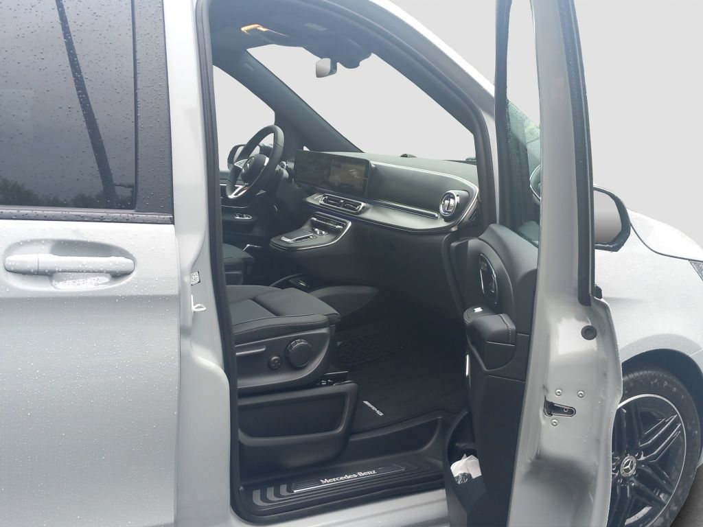 Fahrzeugabbildung Mercedes-Benz V 300 d 4MATIC AVANTGARDE Lang AHK*Leder*Navi