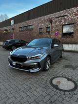 BMW 118i M Sport mit Panorama Dach, Harman Kardon
