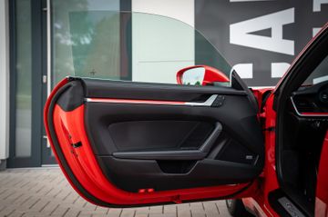 Porsche 992 Carrera*LED*PANO*Park-360*Approved*Sport-AGA