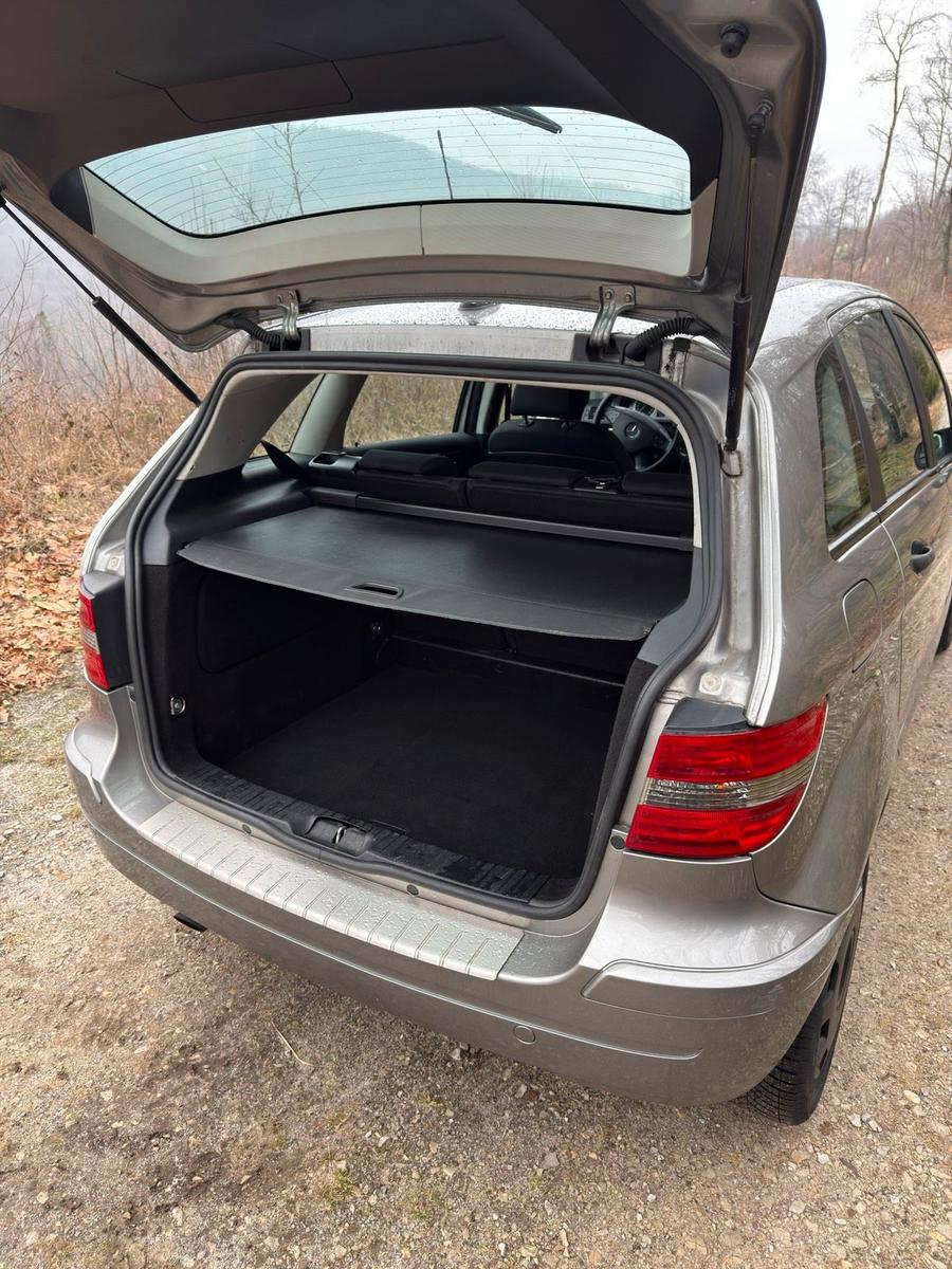Mercedes-Benz B170 2008 — photo 8