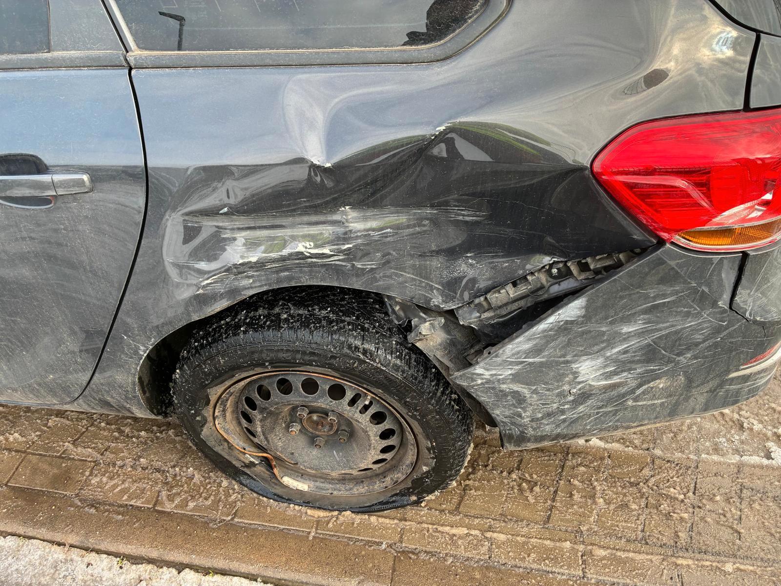 Opel Astra 2015 — photo 5