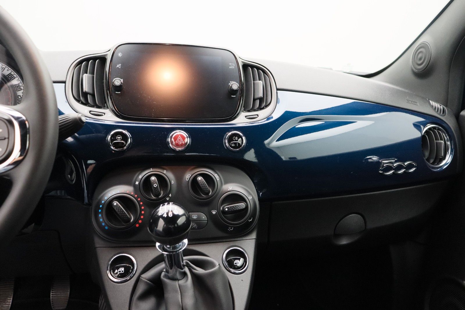 Fahrzeugabbildung Fiat 500 1.0 Club