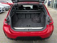 BMW 330 - Vorschau Bild 10