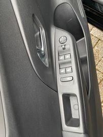 Bild 10 Opel CORSA EDITION NAVI PDC ALUFELGEN ALLWETTERREIFEN