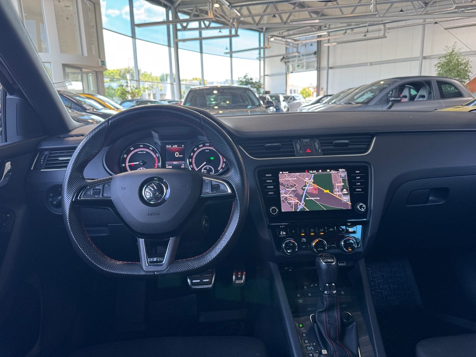Fahrzeugabbildung SKODA Octavia Combi RS 245 LED NAVI ALU