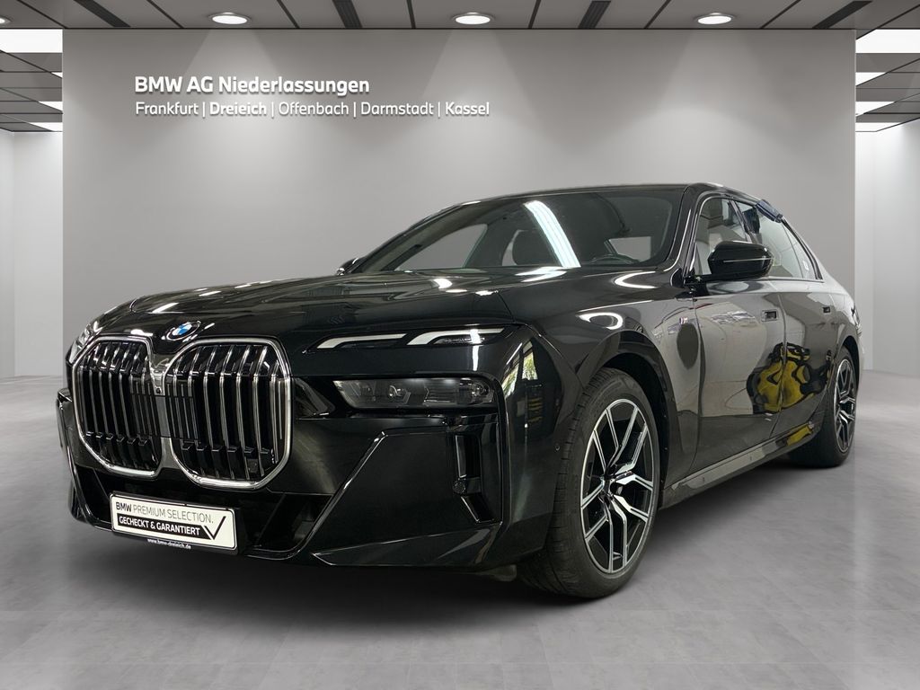 Image of BMW 740