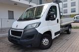 Peugeot Boxer Pritsche 335 L2 BlueHDi 130 - Peugeot Boxer Pritsche mit Diesel-Antrieb