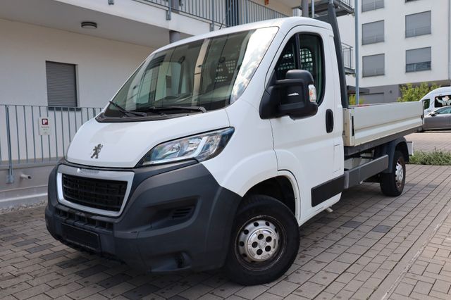 Peugeot Boxer Pritsche 335 L2 BlueHDi 130