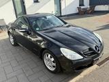 Mercedes-Benz SLK 200 Kompressor I.Hand Rentner Fahrzeug - Mercedes-Benz Rent