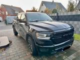 Dodge RAM - Dodge RAM: Schwarz