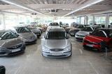 Ford Mondeo 2.0TDCi 85 kW Ghia *SHZ/Klimaauto.* - Ford Mondeo aus 2003 mit Diesel-Antrieb