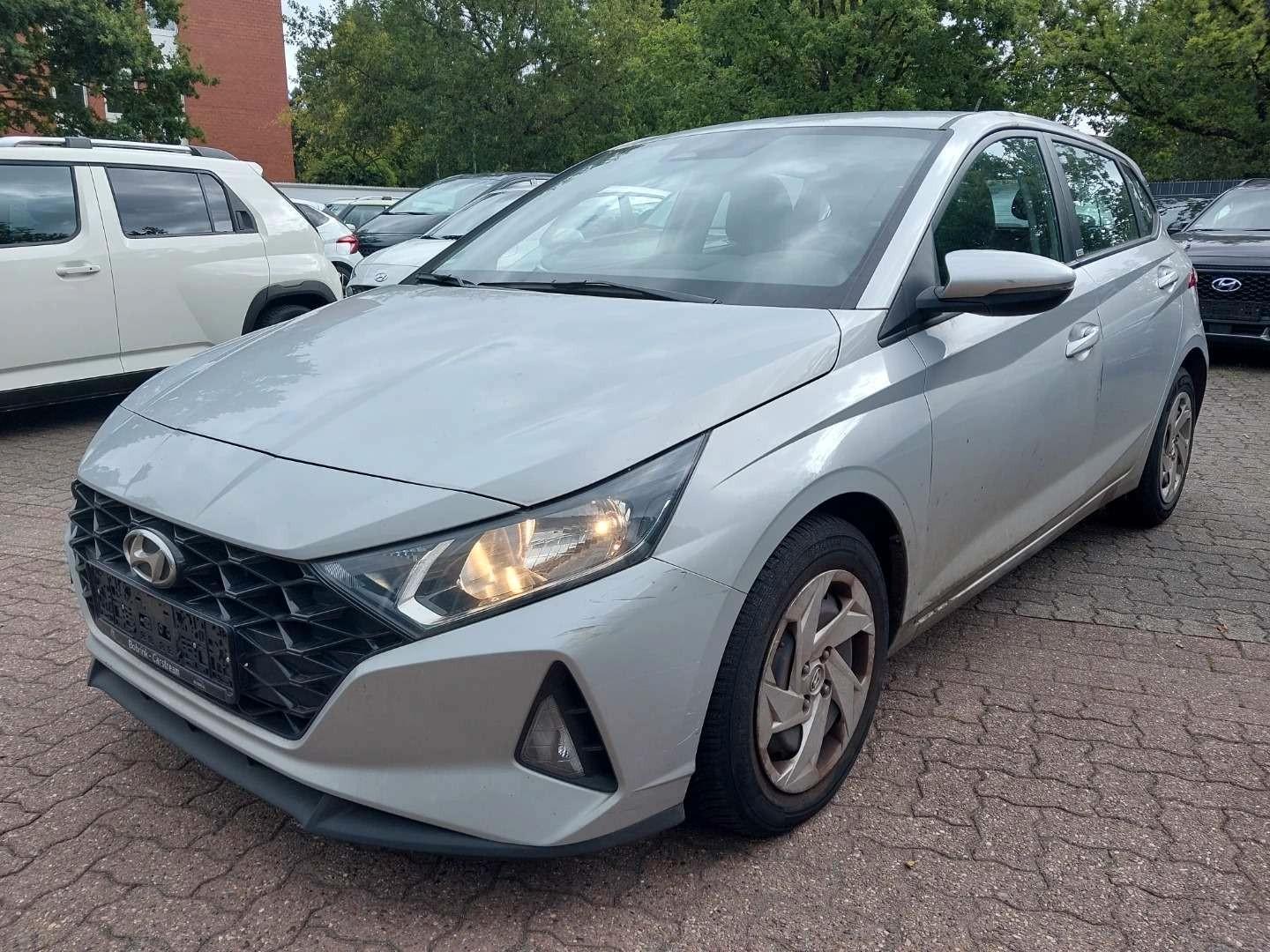 Hyundai i20 SITZHEIZUNG/LENKRADHEIZUNG/PDC/BLUETOOTH