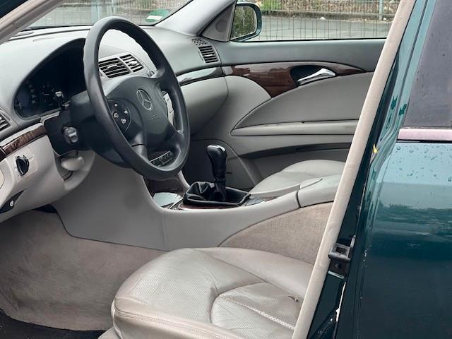 Mercedes-Benz E280 2006 — photo 8