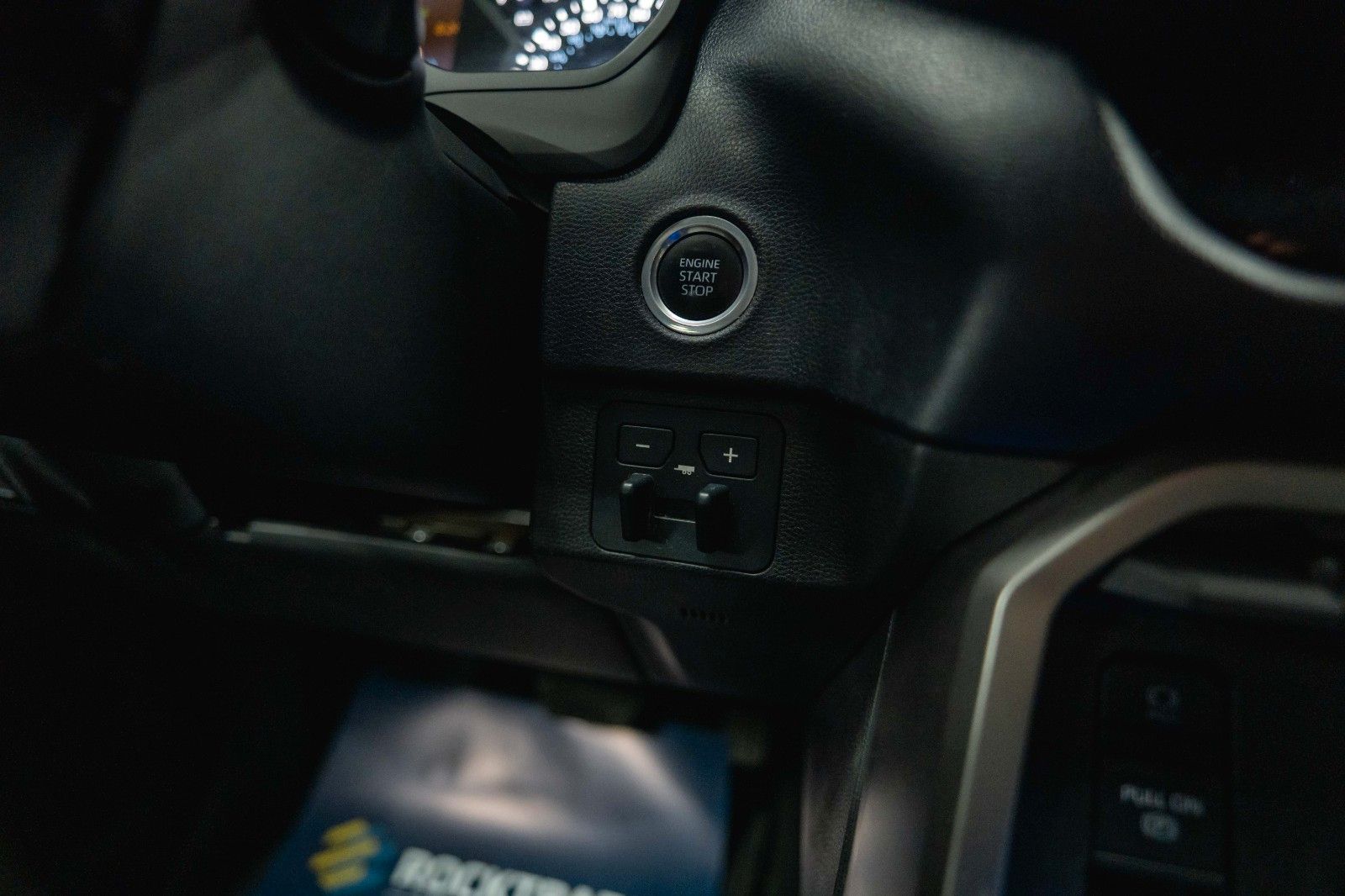 Fahrzeugabbildung Toyota Tundra 3.4L V6 4x4 TRD PRO Style *LED*ACC*19%*