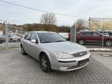 Ford Mondeo 2.0i Lim. Ghia Klimaauto SHZ Tempomat AHK - Ford Mondeo aus 2005: Ghia