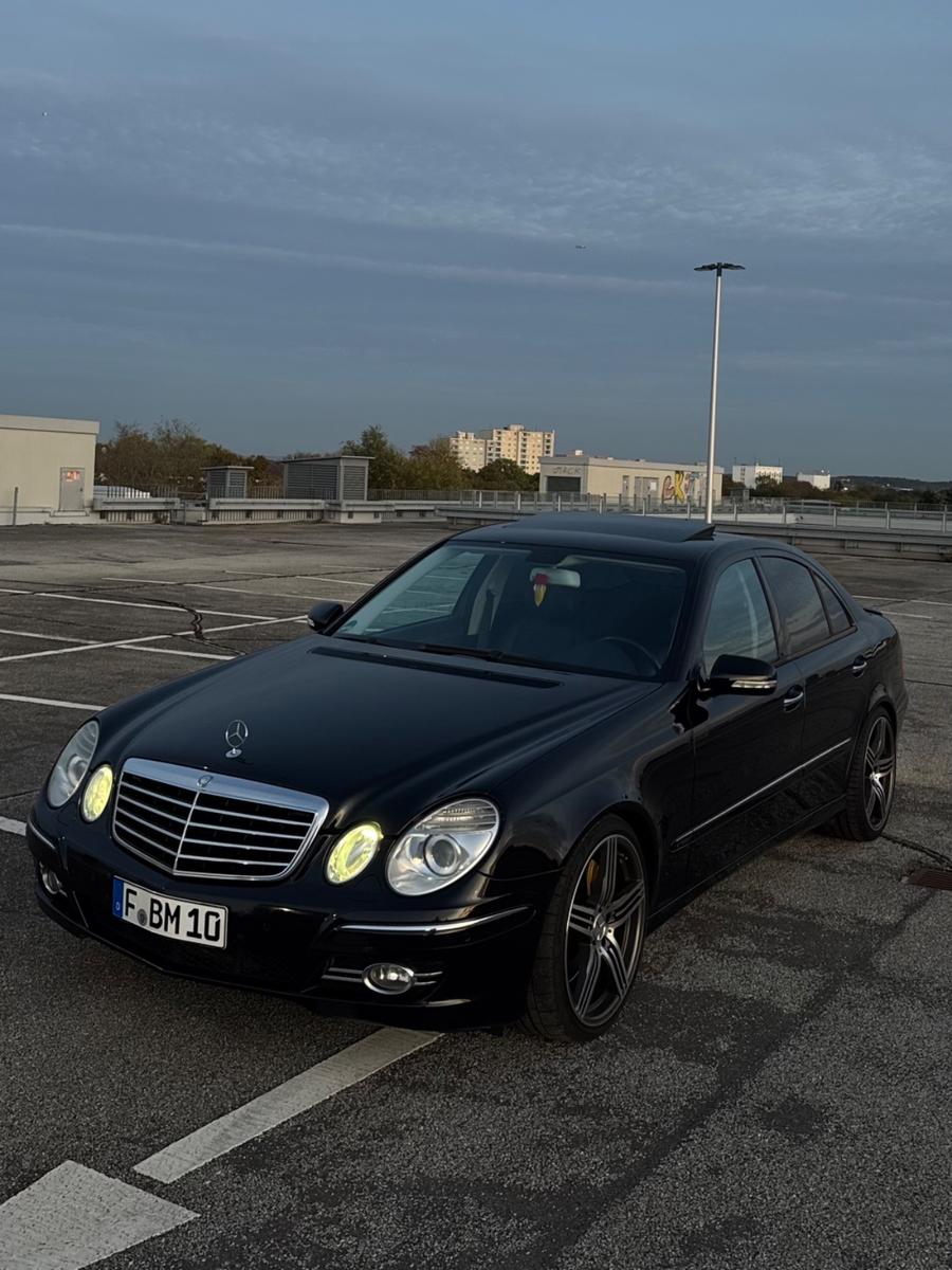 Mercedes-Benz E 500