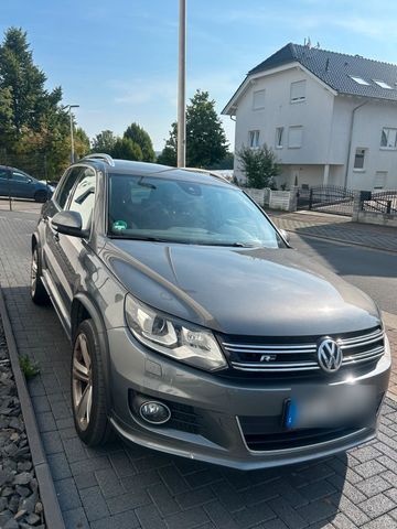 Volkswagen Vw Tiguan 2.0 DSG 2013 Rline kamara  177 P...