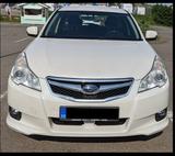 Subaru Legacy Kombi 2.5i Lineartronic - Subaru Legacy mit Benzin-Antrieb: Kombi