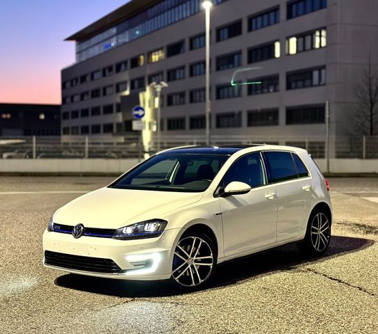 Volkswagen Golf GTE 1.4 TSI DSG 5p. Plug-In-Hybr