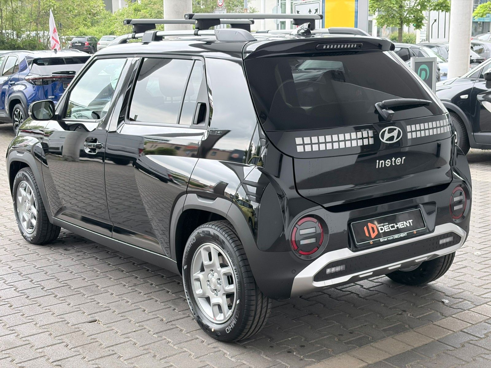 Fahrzeugabbildung Hyundai Inster Elektro FWD 85 kW Trend KlimaA,Navi,SHZ