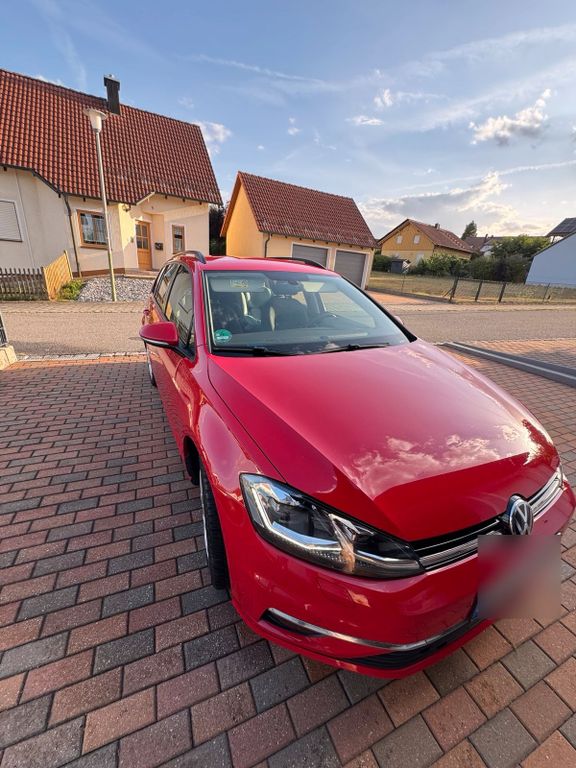 Image of Volkswagen Golf