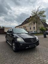 Mercedes-Benz Mercedes Benz ML 320 CDI - Mercedes-Benz ML 320 in Hamm