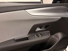 OPEL MOKKA-E VOLLDIGI ISOFIX LED NAVI LENK+SITZHZG
