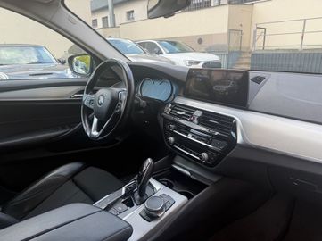 BMW 520 - 11