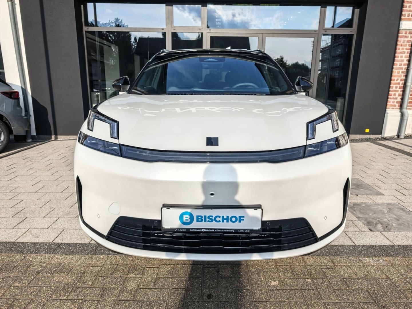 Lynk & Co 08