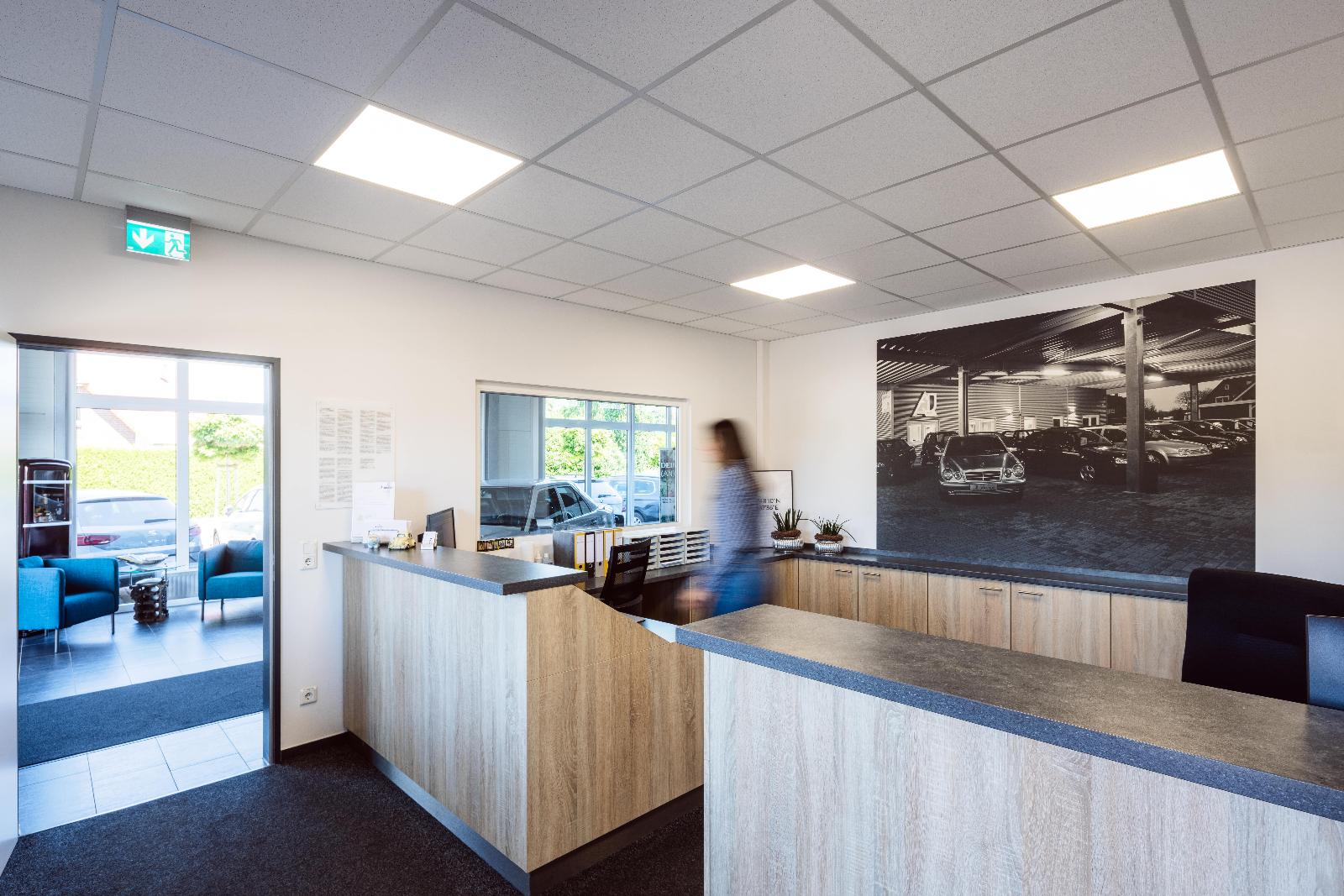 showroom-image-main