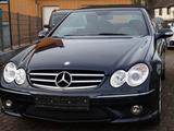 Mercedes-Benz CLK 200 Avantgarde/AMG/Auto./Leder/Xenon/1.Hand - Mercedes-Benz CLK 200 in Bonn