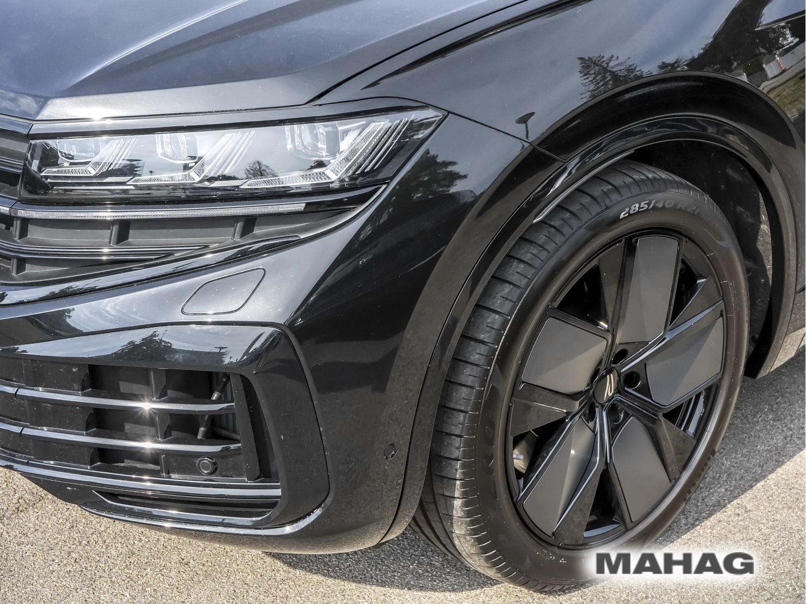 Volkswagen Touareg R 3.0 V6 eHybrid 4MOT AHK IQ.Light Navi 