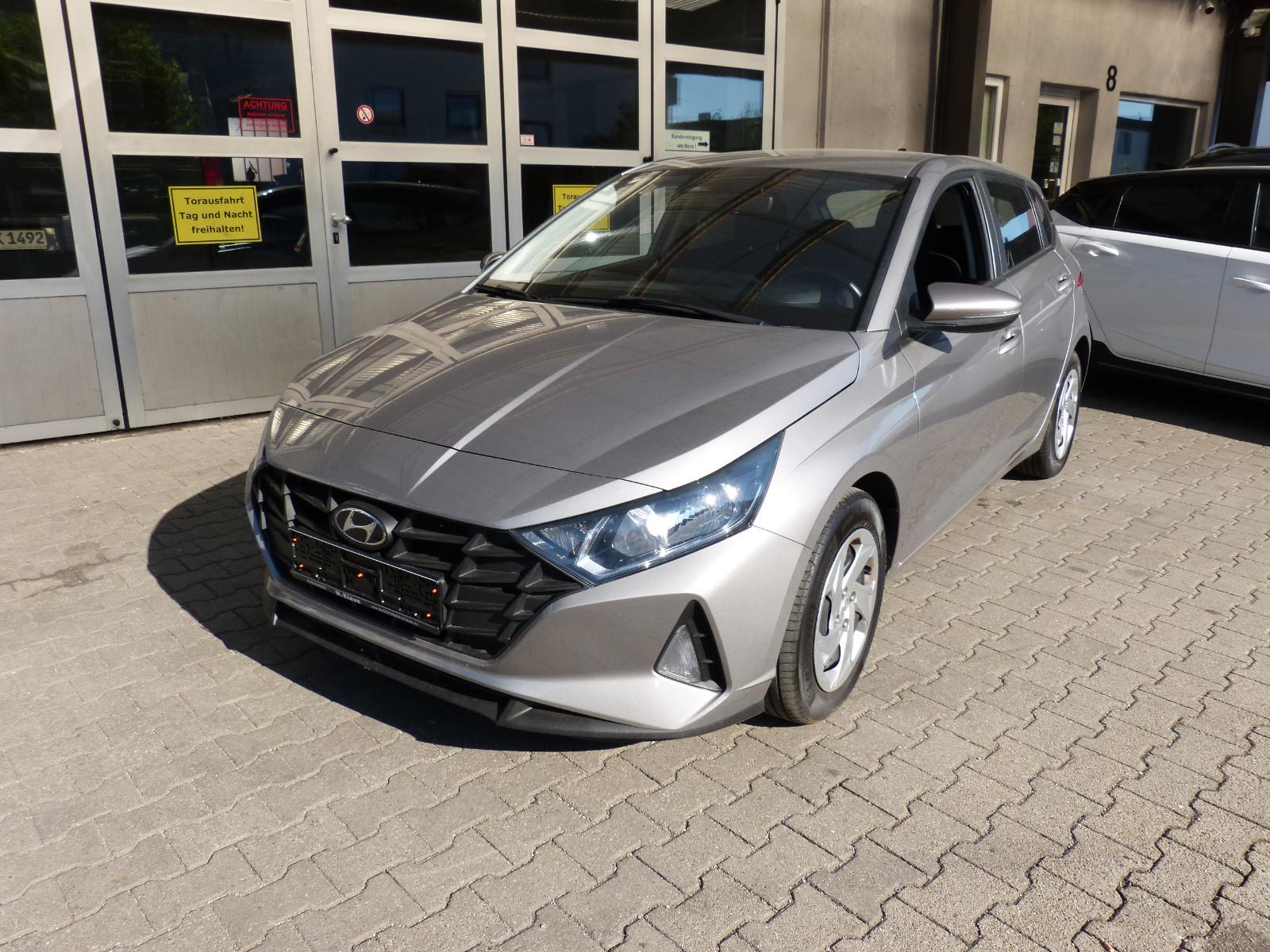 Hyundai i20 SHZ LHZ APPLE KAMERA KLIMA