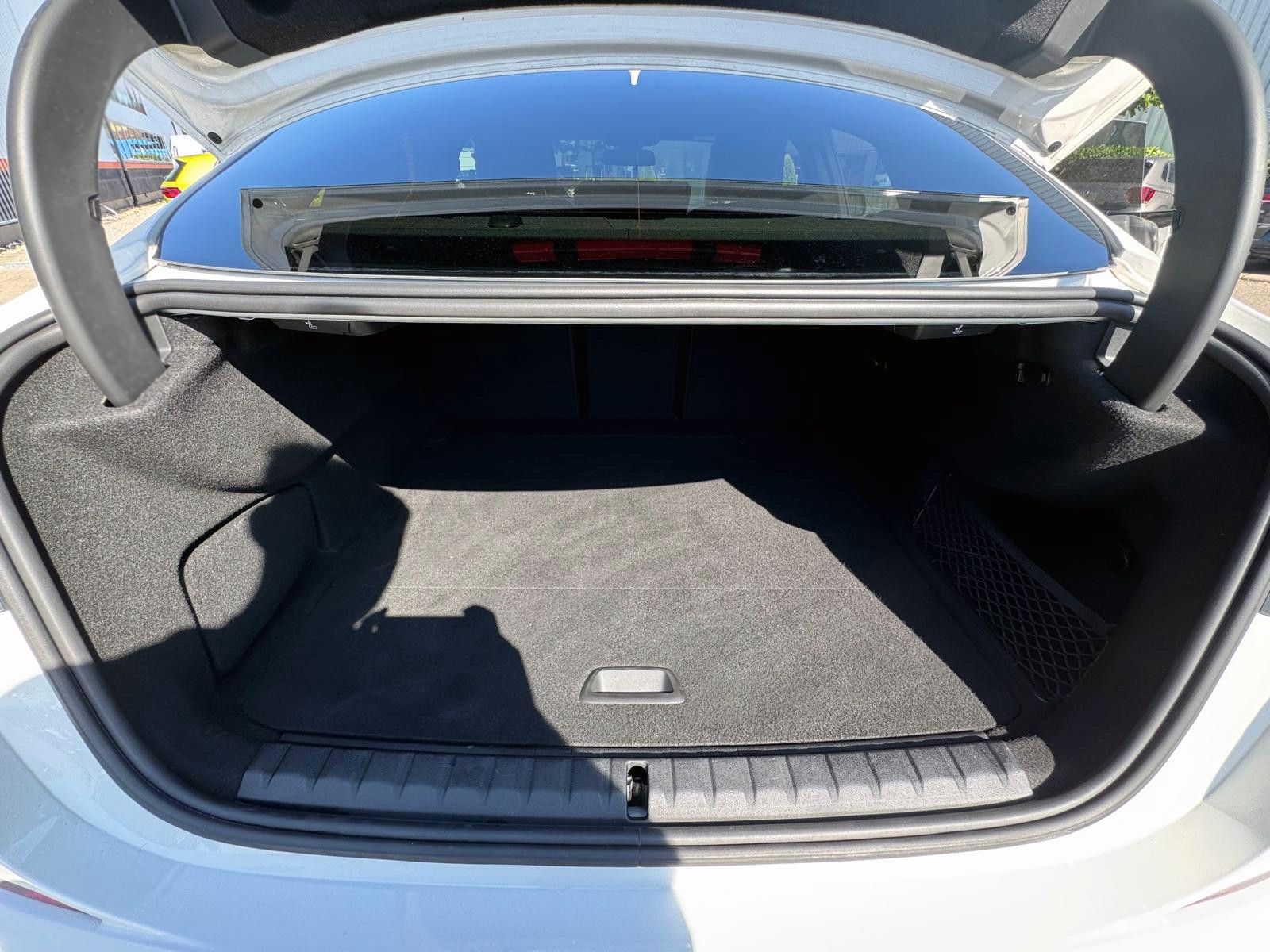 Fahrzeugabbildung BMW 220i Gran Coupé Steptr. M-Sport LED H&K KAM SHZ