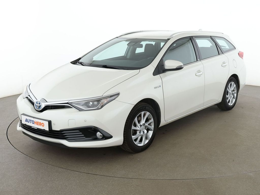 Image of Toyota Auris Touring Sports