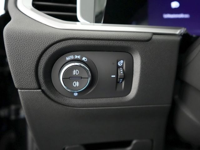 Grandland GSe 4X4 PHEV AT+AHK+NAVI+RÜCKFAHRKAMER