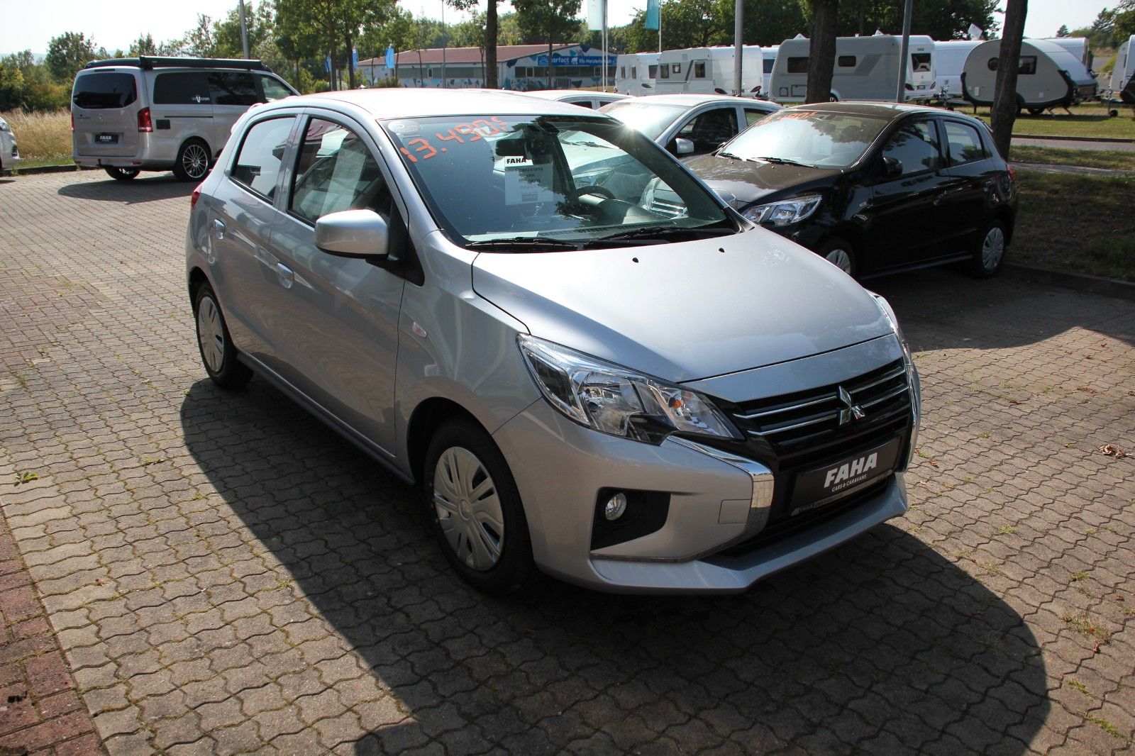 Fahrzeugabbildung Mitsubishi Space Star Select