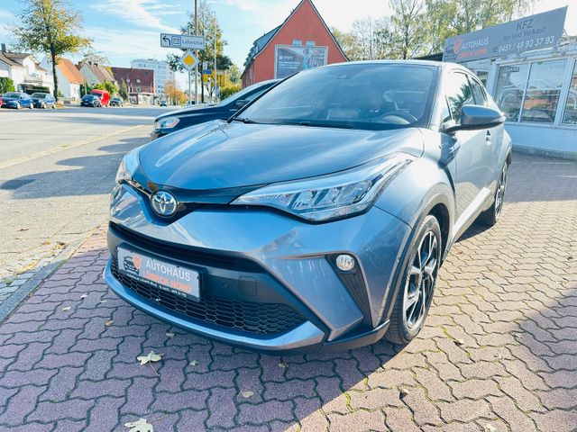 Toyota C-HR Hybrid Team D